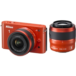 【クリックで詳細表示】レンズ交換式アドバンストカメラ Nikon 1 J2 ダブルズームキット オレンジ N1J2WZOR