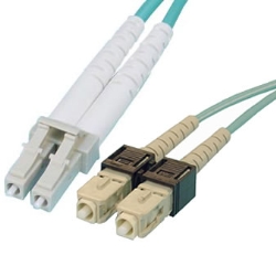 OM4 40Gb/100Gb���P�[�u�� (2�c SC-LC 25m MultiMode)