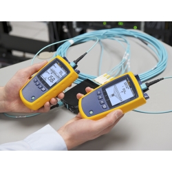 フルーク・ネットワークス マルチファイバー・プロ・キット (850/1550nm) MFTK-MM850-SM1550