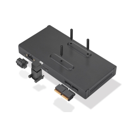ThinkEdge SE30 I/Og{bNX 4XH1C95567