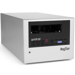 LTO-10 �t���n�C�g Thunderbolt 3 / USB4 �O�t�e�[�v�h���C�u