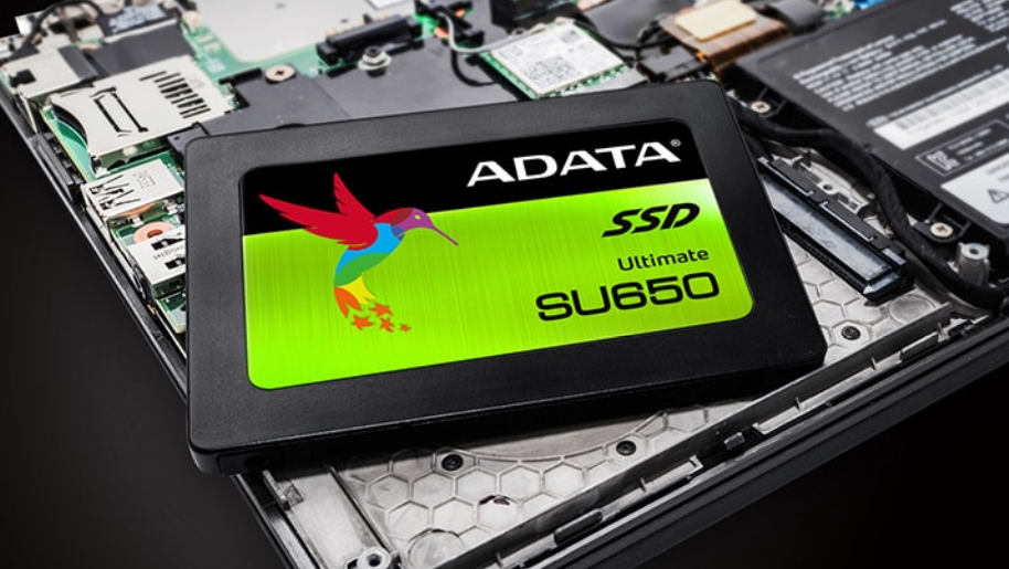 ADATA Ultimate SU650 2.5インチ SSD 120GB SATA 7mm 3D NAND採用 3年
