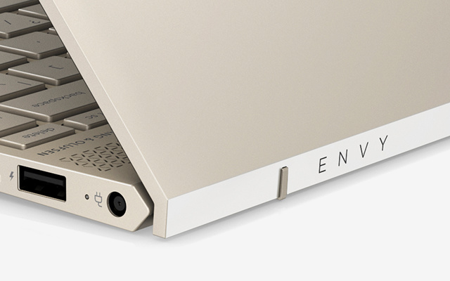 HP ENVY 13 タッチパネル対応 i5-8250